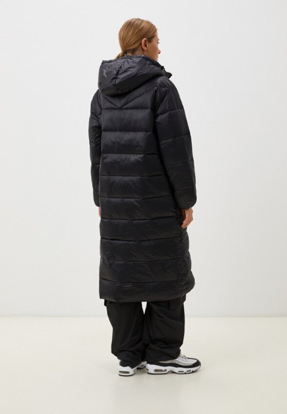 Пуховик Champion