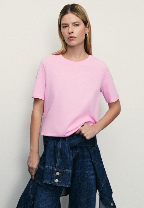 Футболка Zarina