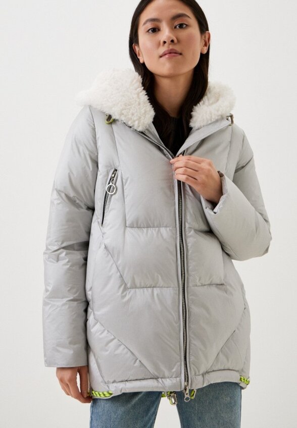 Пуховик Снежная Королева