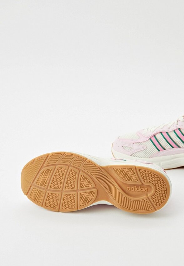 Кроссовки adidas