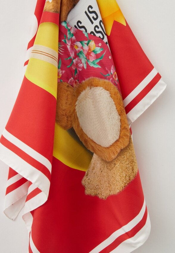 Платок Moschino