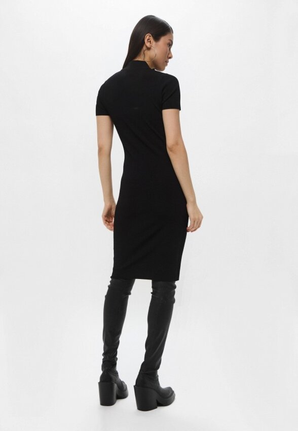 Платье Iceberg