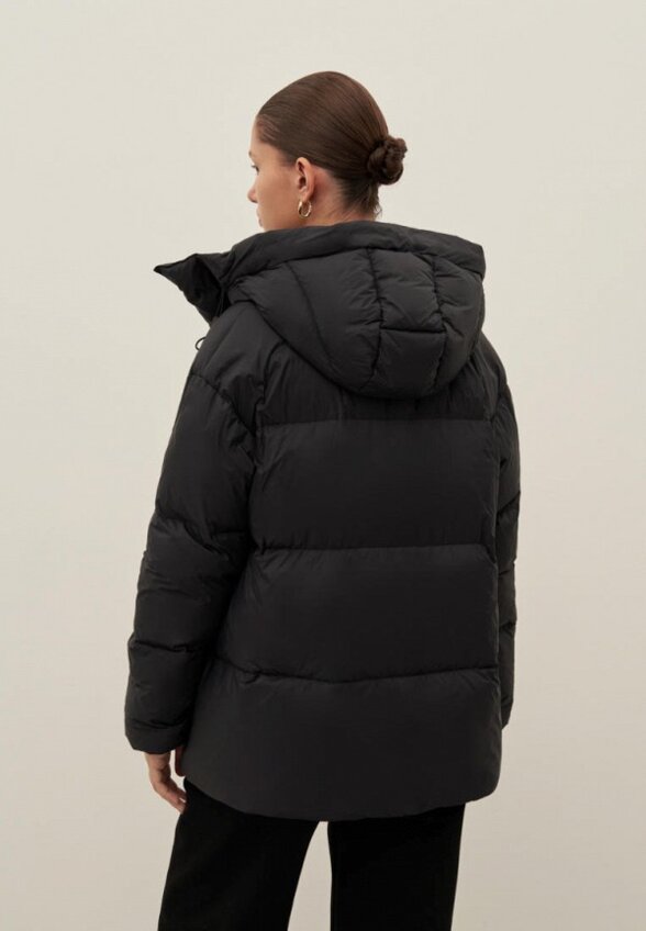 Пуховик Finn Flare