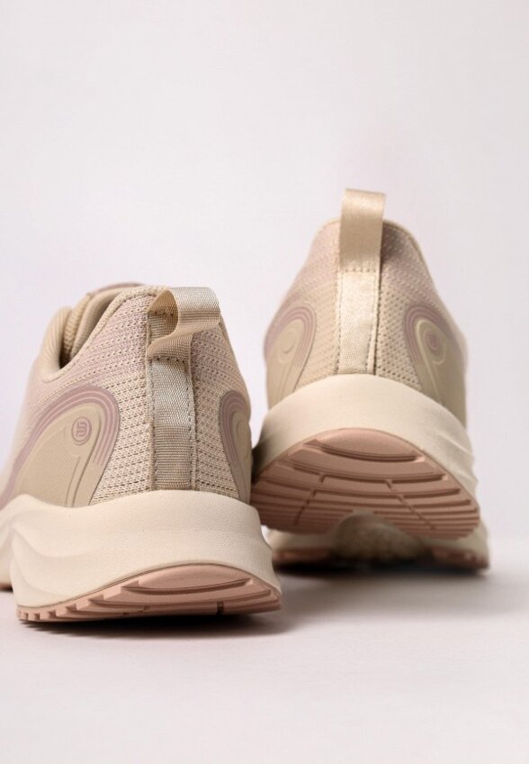 Кроссовки Baasploa