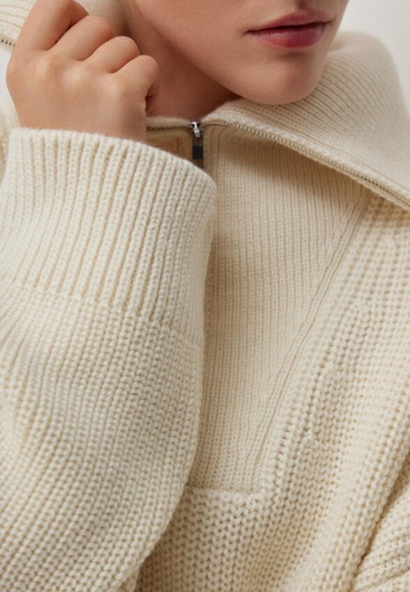 Свитер Nice One