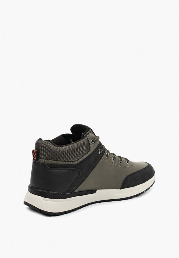 Кроссовки Briggs