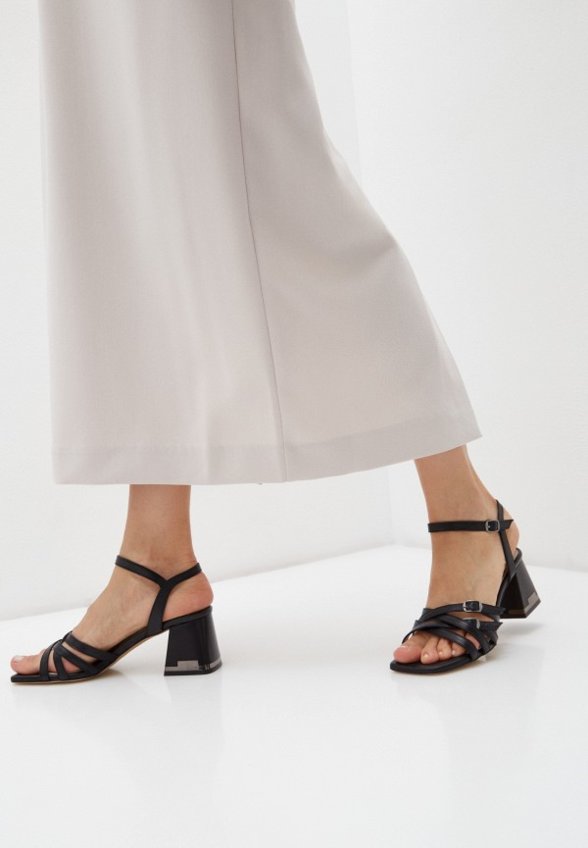 Босоножки Lr Lorettini