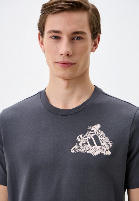 Футболка adidas