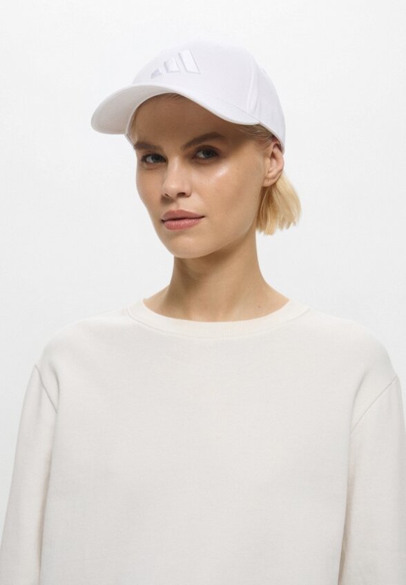 Бейсболка adidas