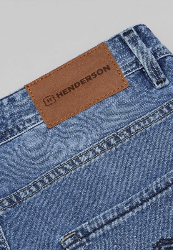 Джинсы Henderson