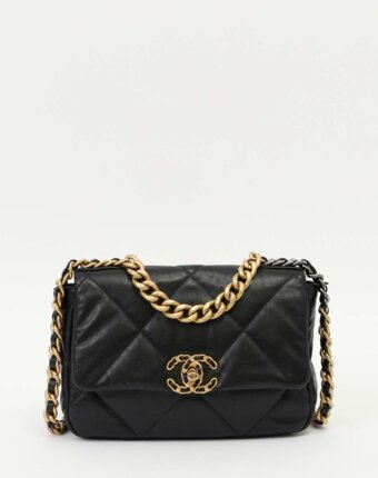 Chanel 19 женщинам