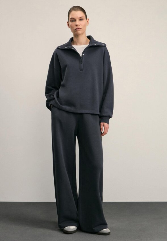 Брюки спортивные Zarina