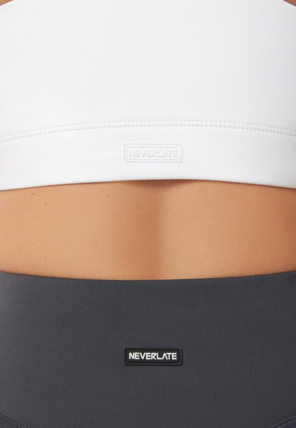 Топ спортивный Neverlate