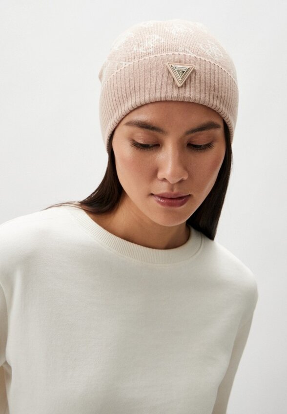 Шапка Guess