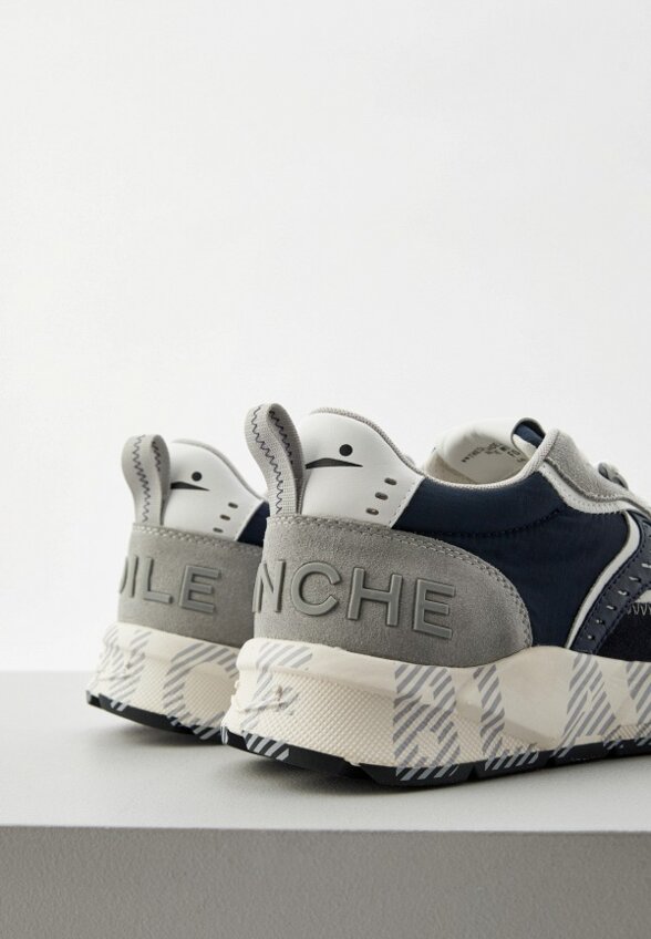 Кроссовки Voile Blanche