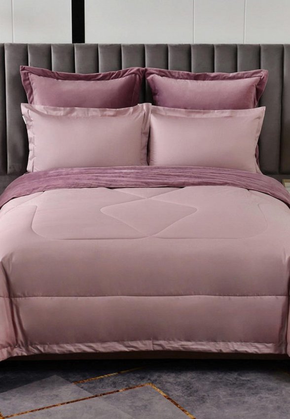 Постельное белье Семейное Sofi De Marko