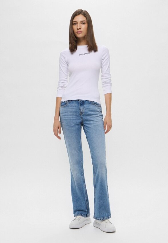 Джинсы Guess Jeans