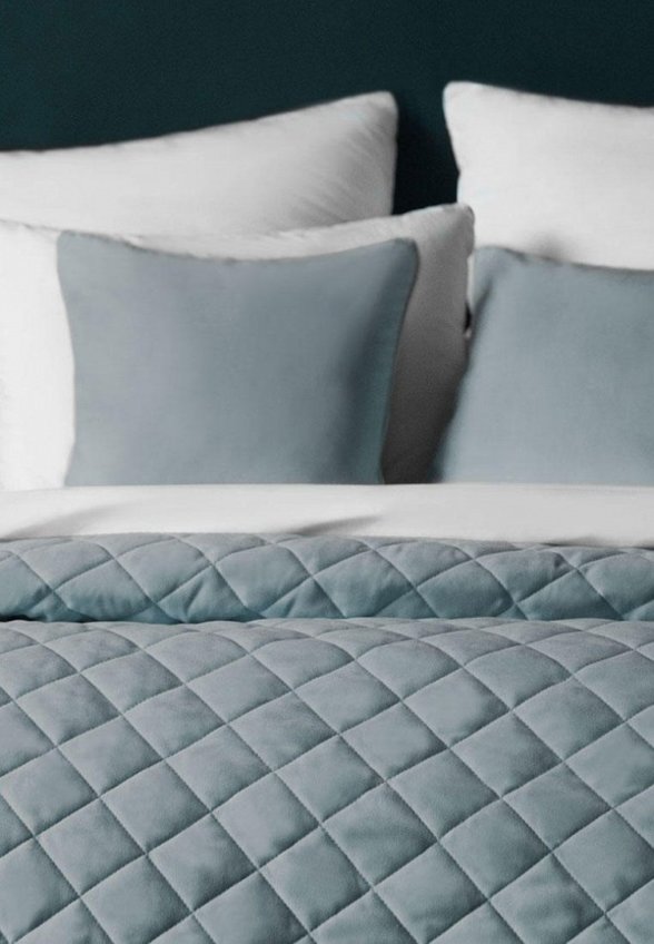 Комплект с покрывалом Pasionaria