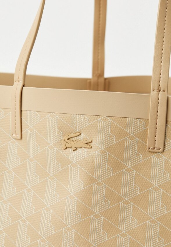 Сумка и косметичка Lacoste