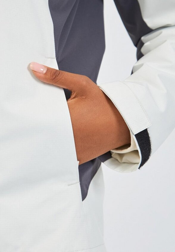 Куртка утепленная Baasploa