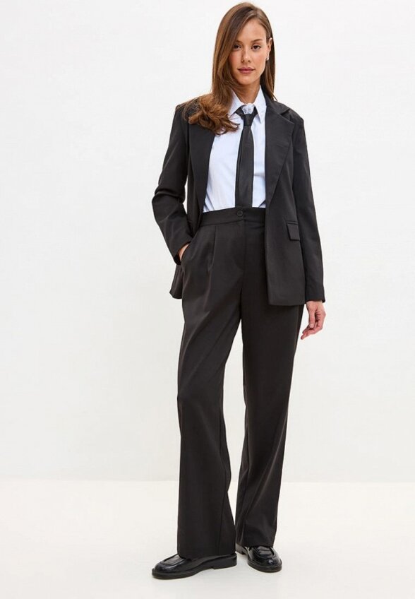 Костюм Olya Stoforandova