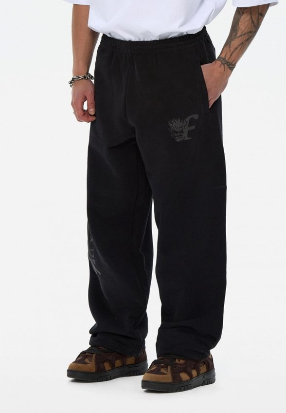 Брюки спортивные Frht