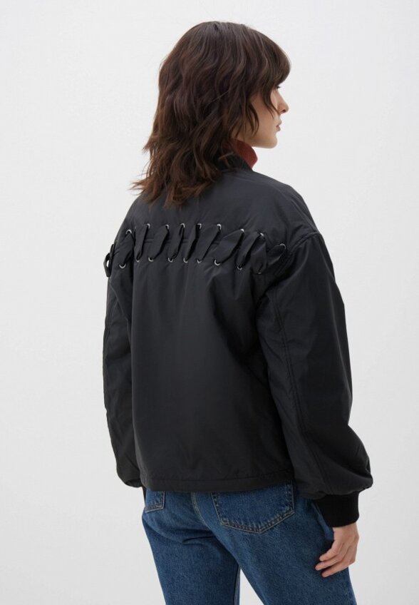 Бомбер Снежная Королева