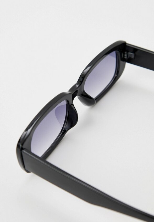 Очки солнцезащитные Zarina