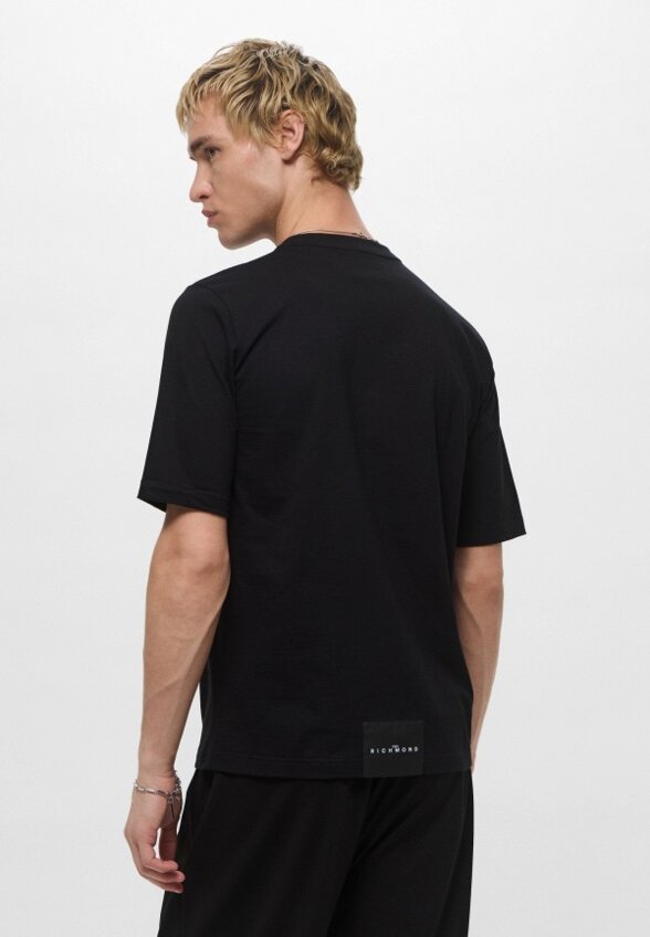 Футболка John Richmond