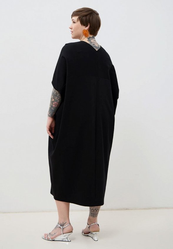 Платье Lessismore