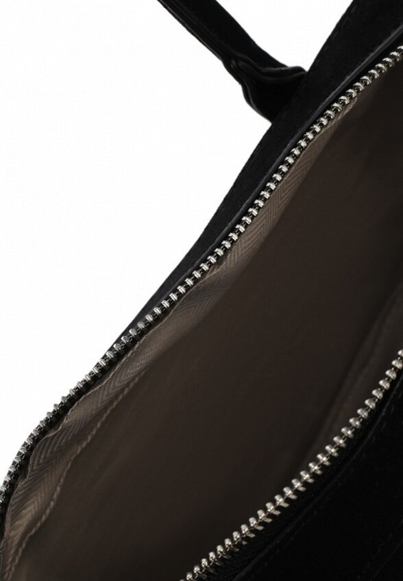 Сумка и брелок May Va