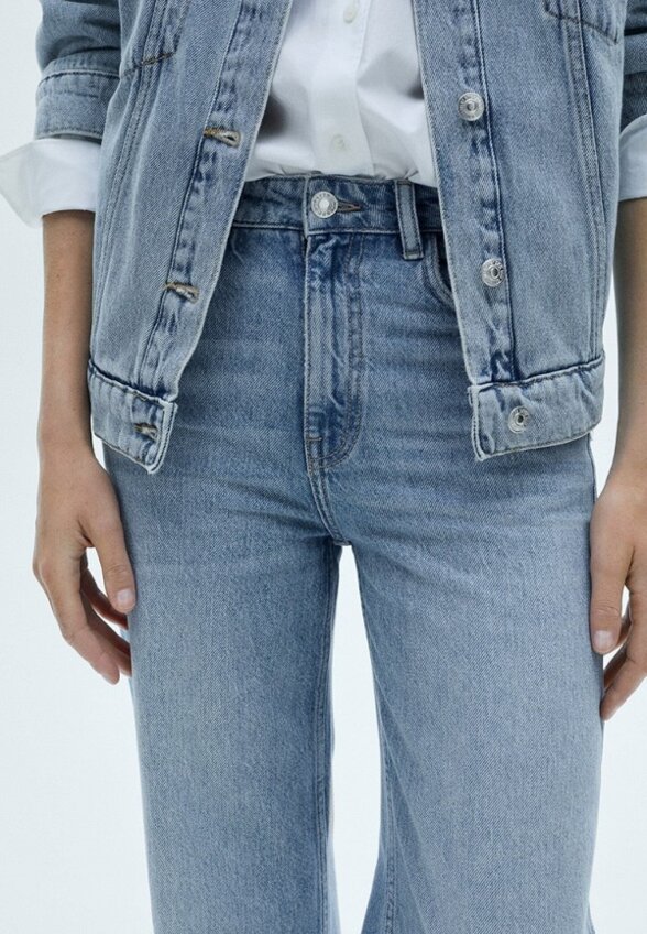 Джинсы Mango