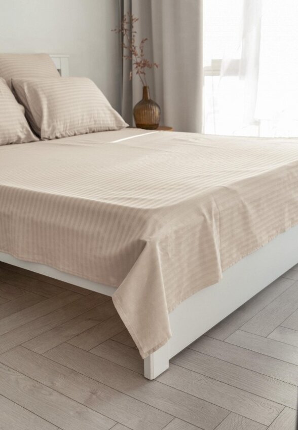 Простыня Евро DeNastia