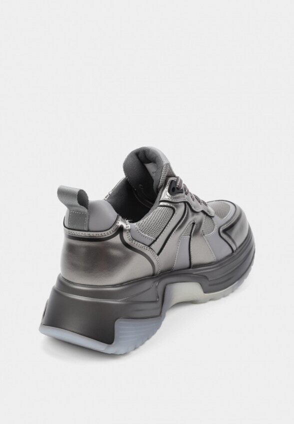 Кроссовки Pierre Cardin