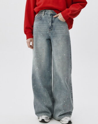 Джинсы WIDE LEG с декоративными брызгами женщинам