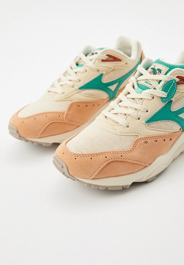 Кроссовки Mizuno