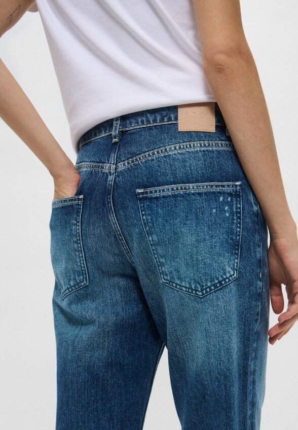 Джинсы Boss