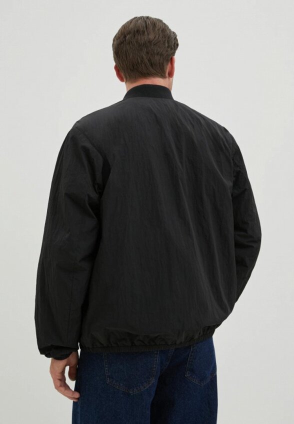 Ветровка Finn Flare