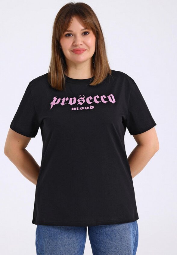 Футболка Апрель