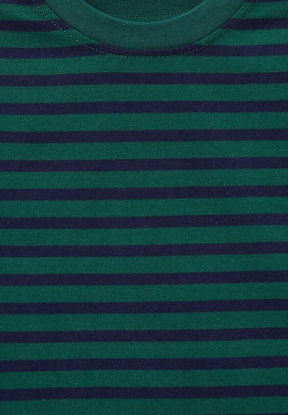 Лонгслив Pelican