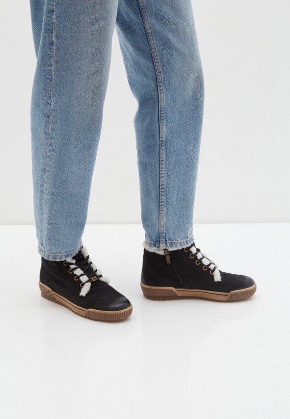 Ботинки Caprice