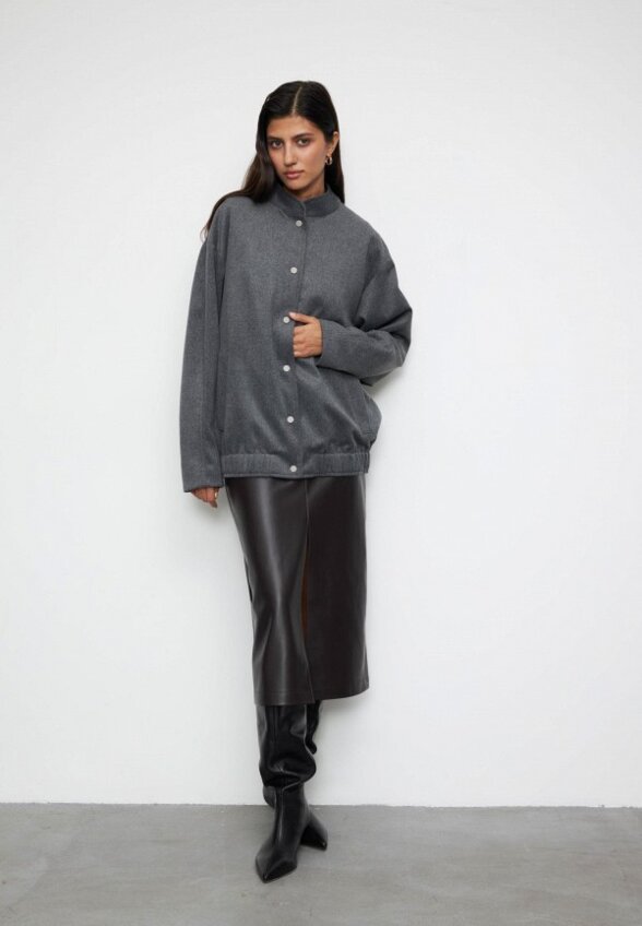 Бомбер Charmstore