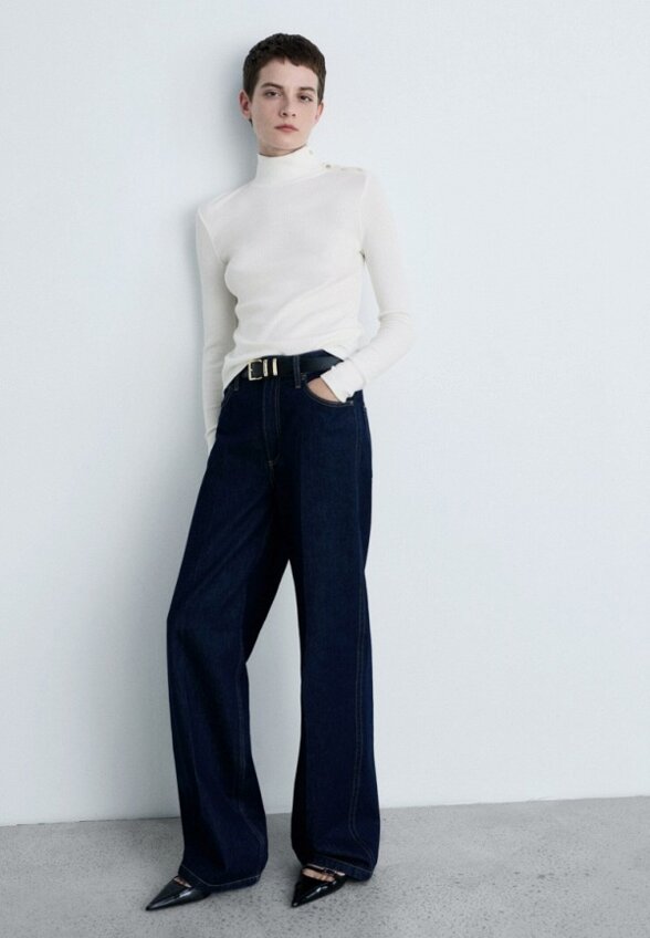 Водолазка Mango