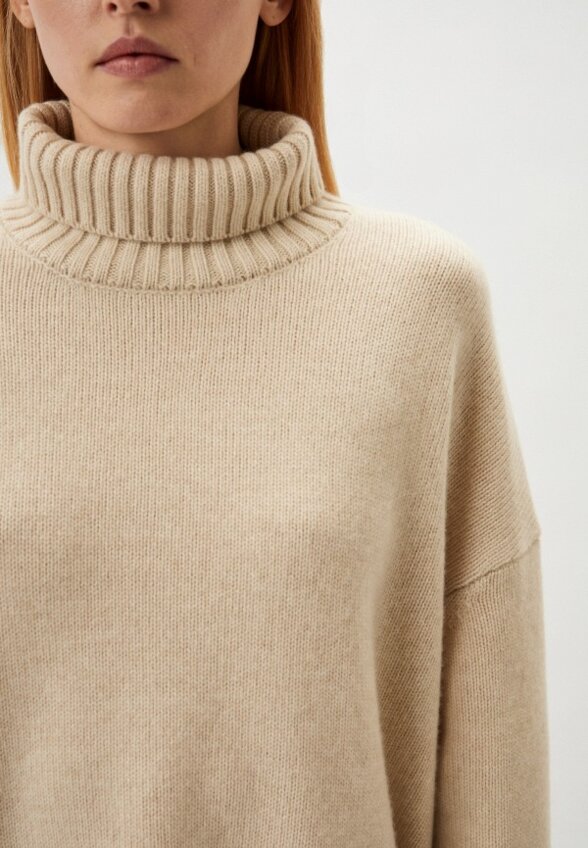 Свитер Addicted