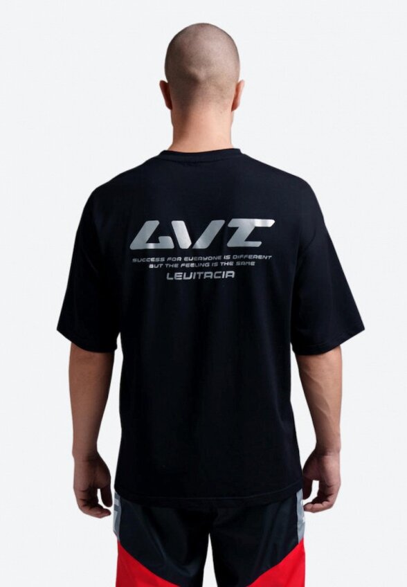 Футболка Levitacia