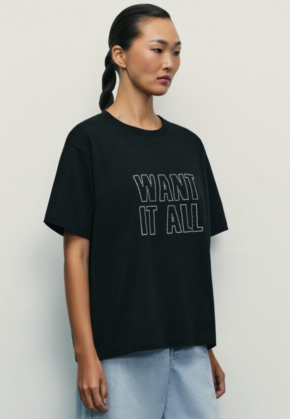 Футболка Zarina