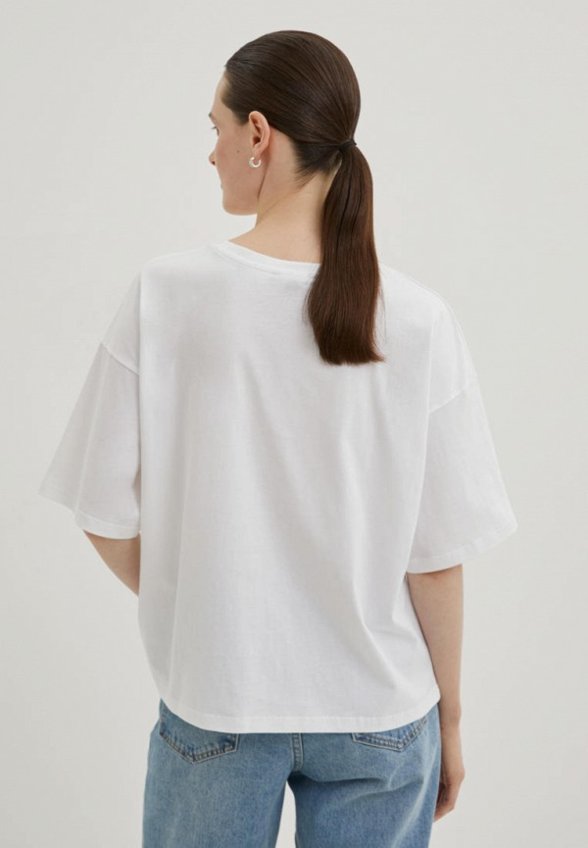 Футболка Finn Flare