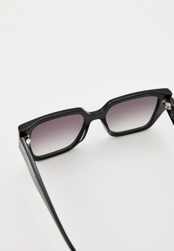 Очки солнцезащитные Karl Lagerfeld