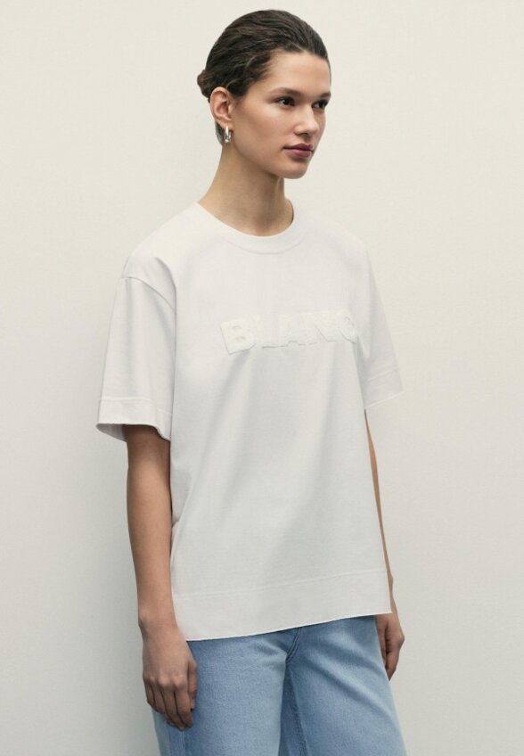 Футболка Zarina