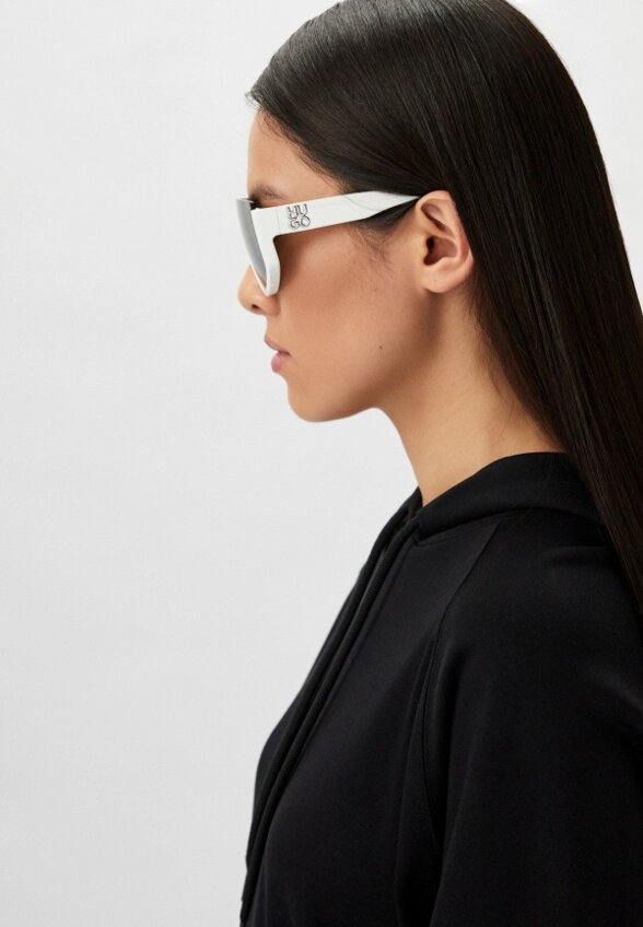 Очки солнцезащитные Hugo